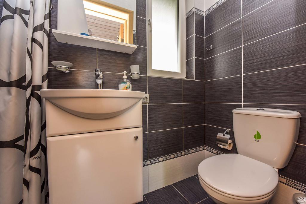 Apartamentai Trys Pusys Šventoji Exterior foto